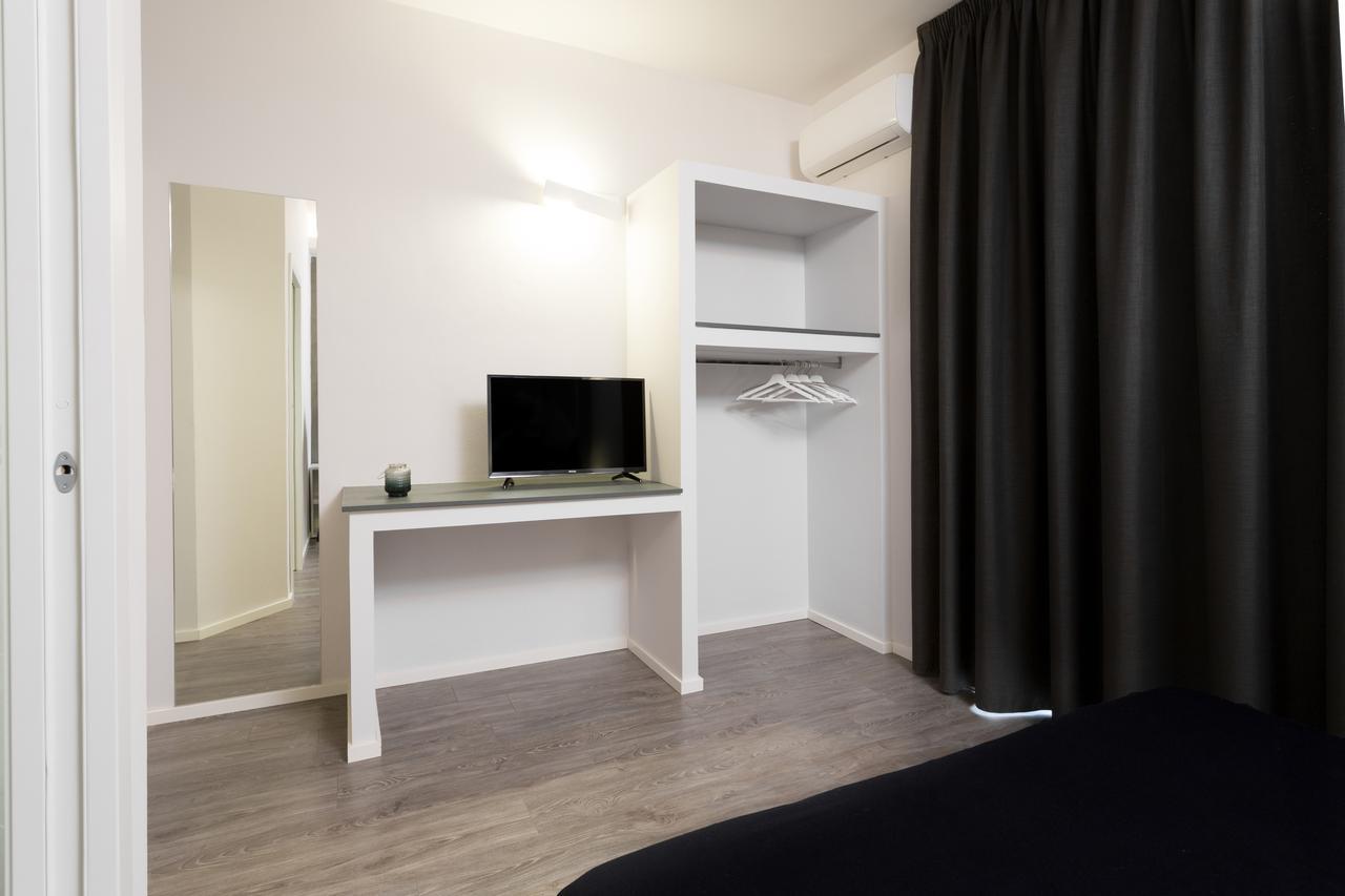 Minimal Rooms Галиполи Екстериор снимка